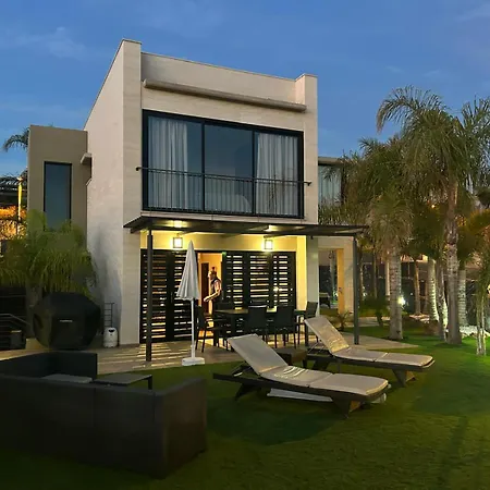 Luxe Detached Julia Tenerife Costa Adeje (Tenerife)