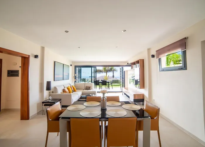 Βίλα Luxe Detached Julia Tenerife Costa Adeje (Tenerife)