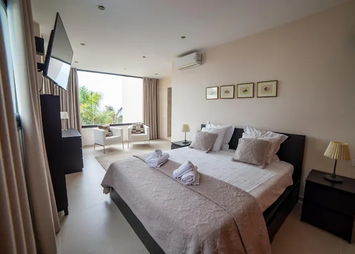 Luxe Detached Julia Tenerife * Costa Adeje (Tenerife)